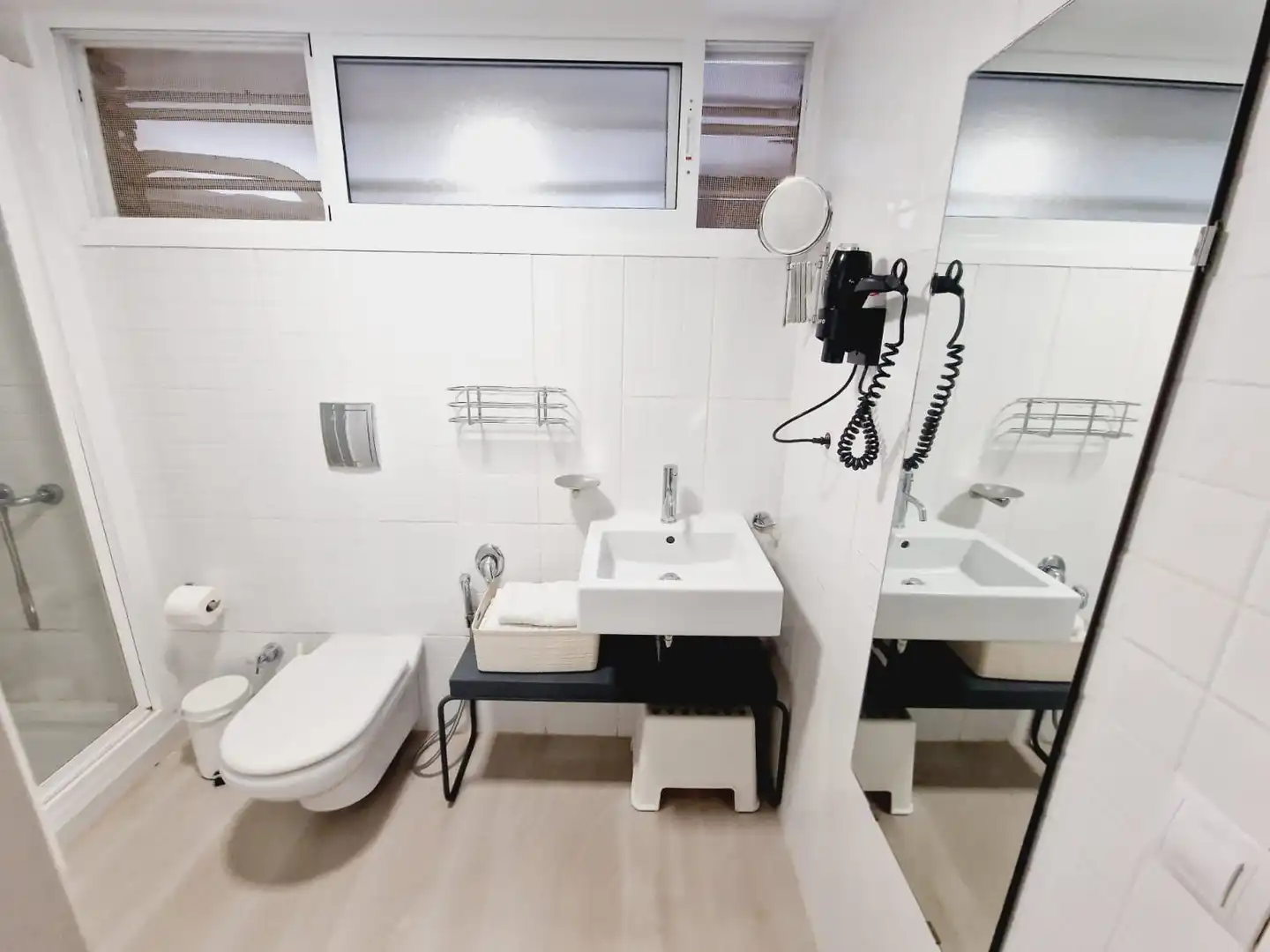 Baño de Apartamento de alquiler en San Bartolomé de Tirajana con Terraza y Amueblado