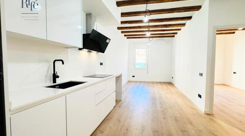 Foto 5 de Pis en venda a Carrer de Les Carretes, El Raval, Barcelona