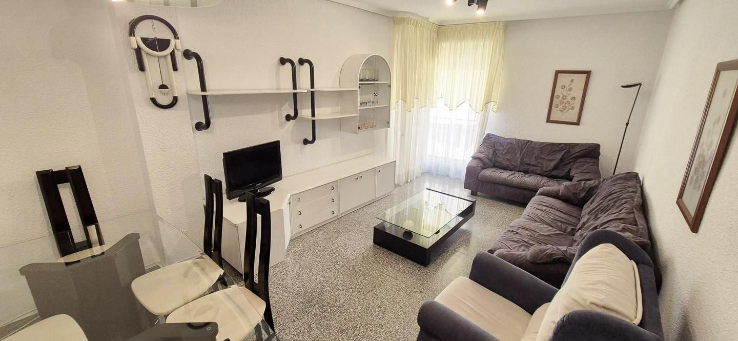 Living room of Flat to rent in Elche / Elx  with Furnished and Balcony