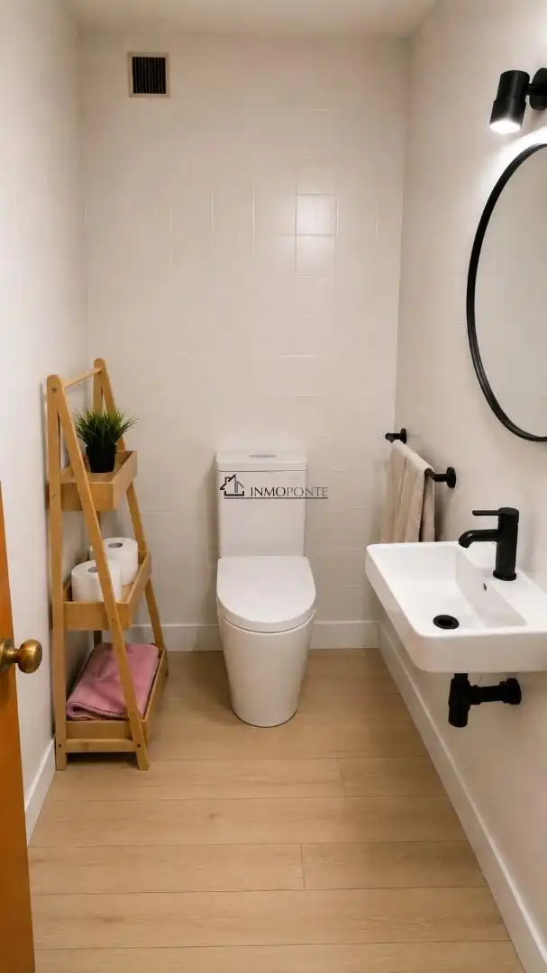 Bathroom of Flat for rent in Pontevedra Capital   with Heating, Terrace and Furnished