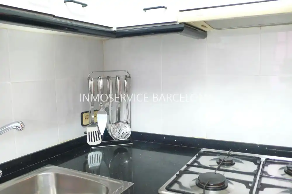 Cocina de Casa adosada en venta en Barcelona con Aire acondicionado, Calefacción y Terraza
