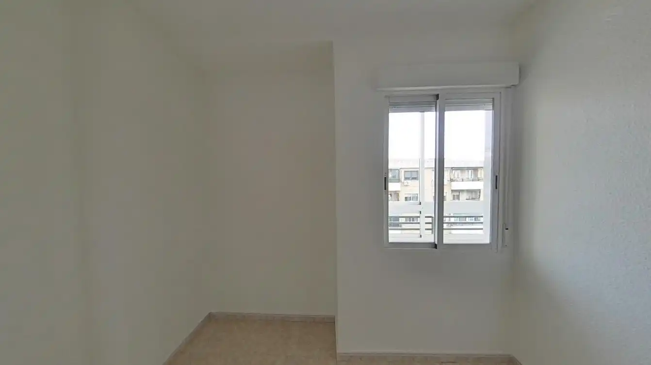 Bedroom of Flat for sale in Parla