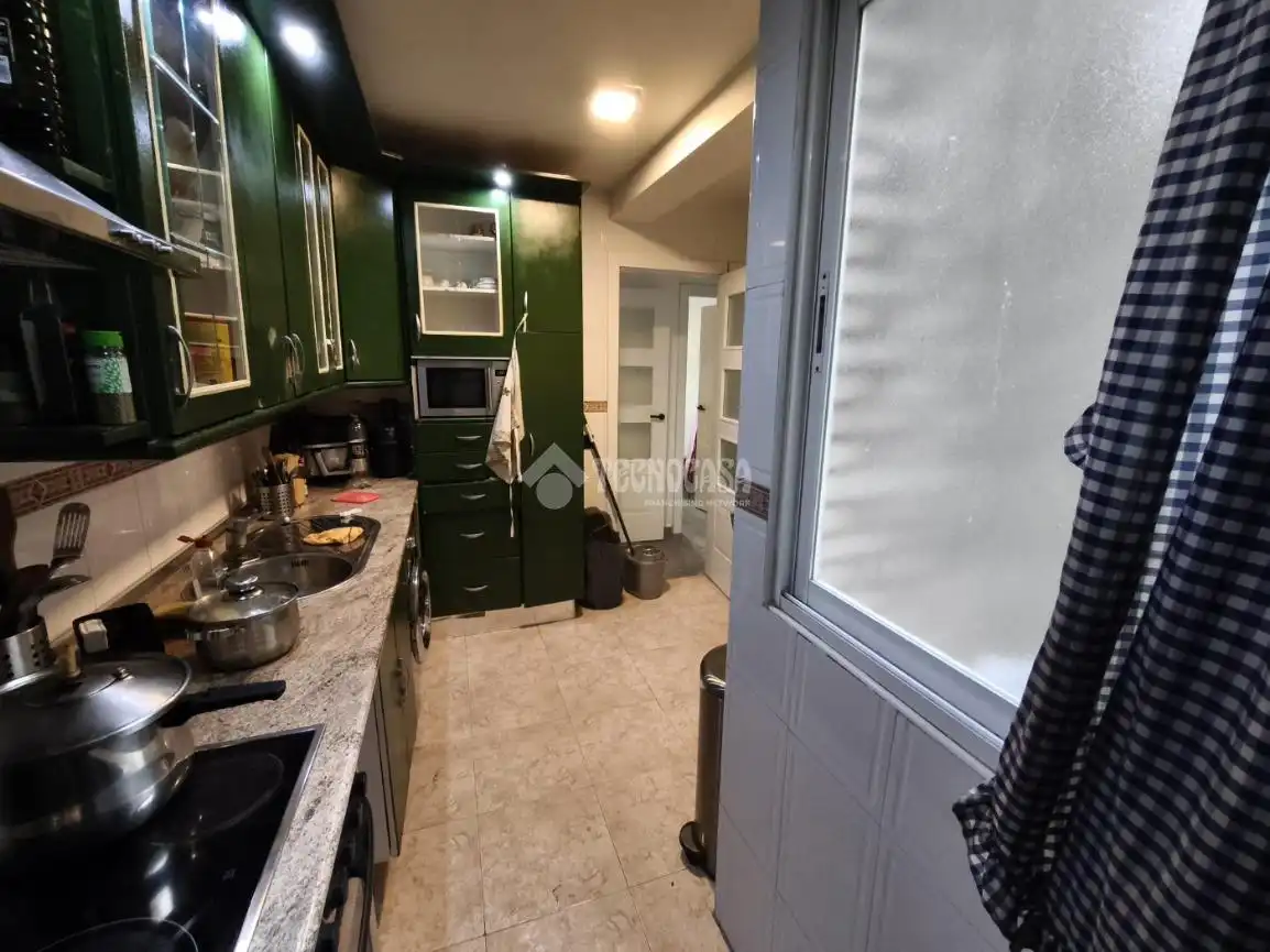 Kitchen of Flat for sale in Parla  with Heating