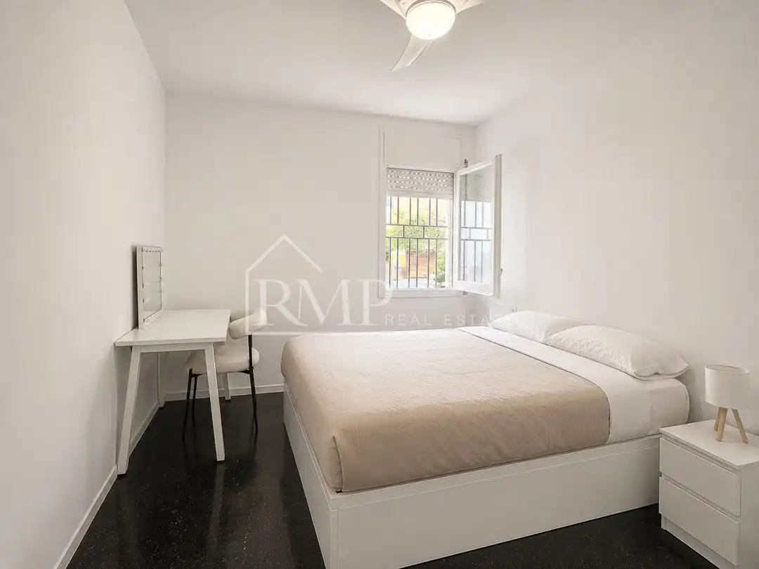 Habitación de Piso en venta en Barcelona con Aire acondicionado, Calefacción y Terraza