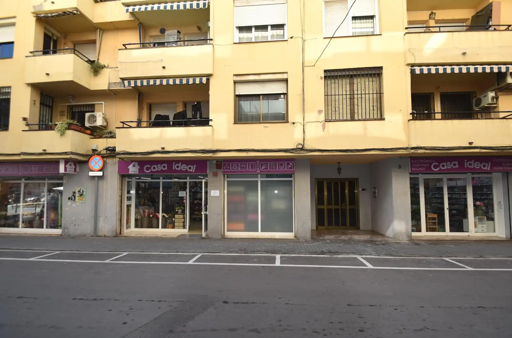 Locale commerciale in vendita a La Geltrú - Sant Jordi, imagen 2