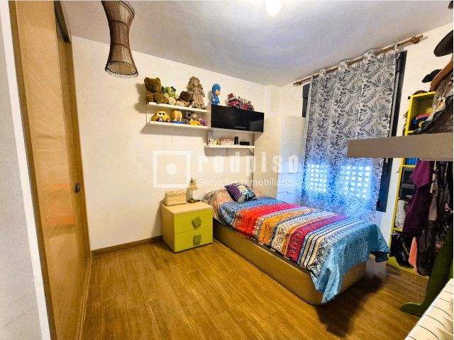 Dúplex en venda a Serranillos del Valle