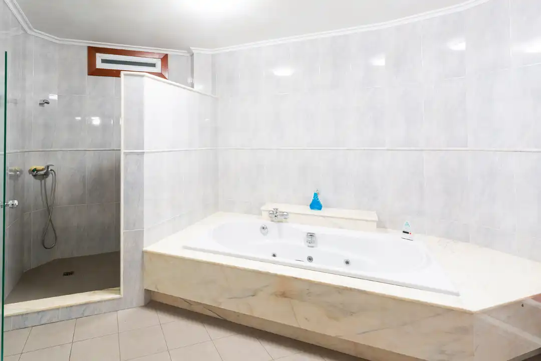 Bathroom of Houses for sale in Bergondo  with Heating, Private garden and Terrace