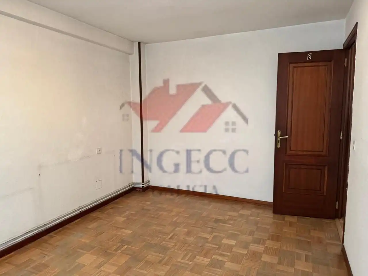 Piso en venta en A Coruña Capital  con Calefacción, Parquet y Trastero