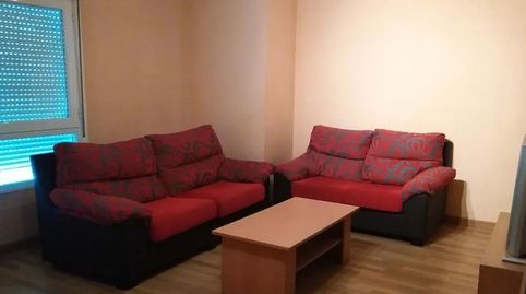 Piso en venta en La Roda de 3 habitaciones con garaje y calefacción
