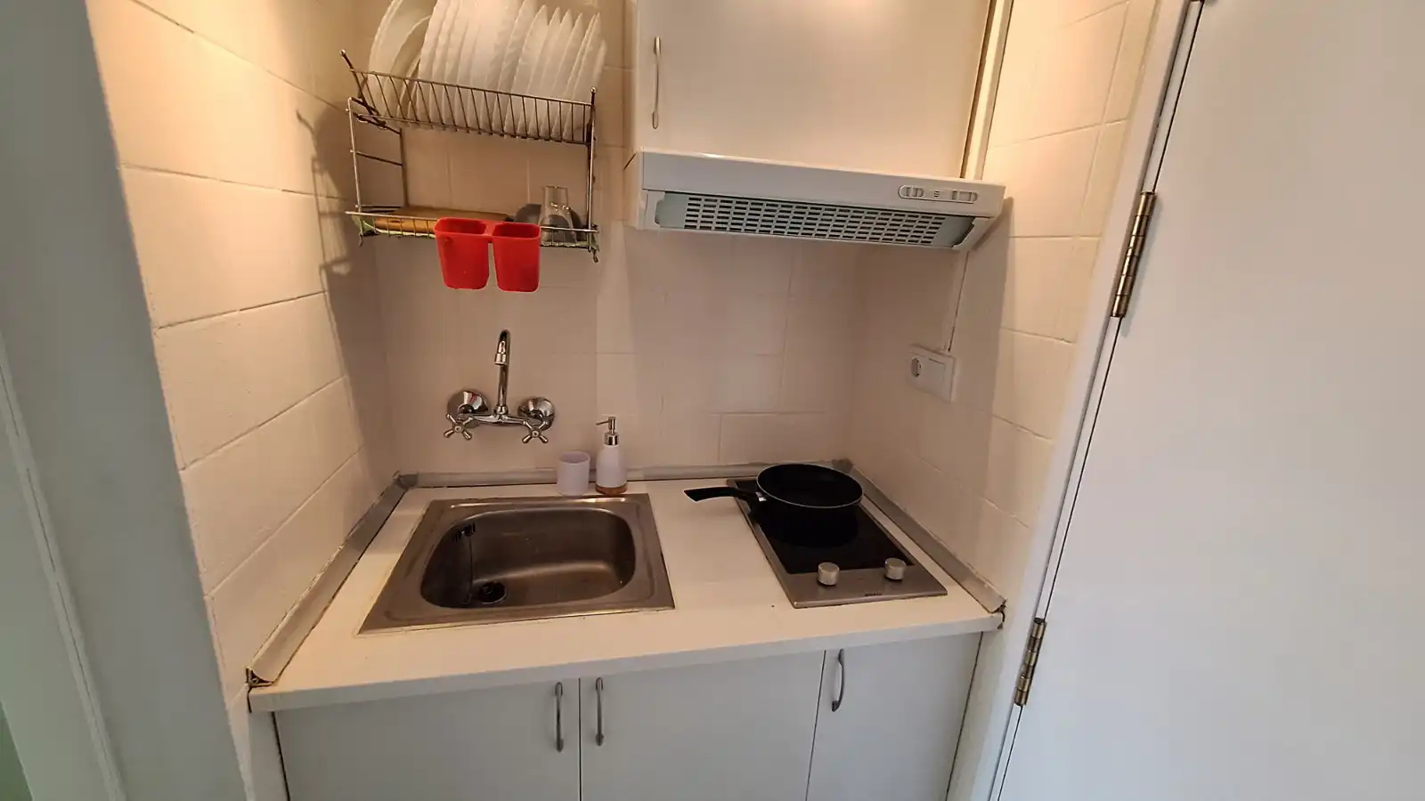 Kitchen of Study for sale in Torremolinos  with Air Conditioner, Terrace and Furnished