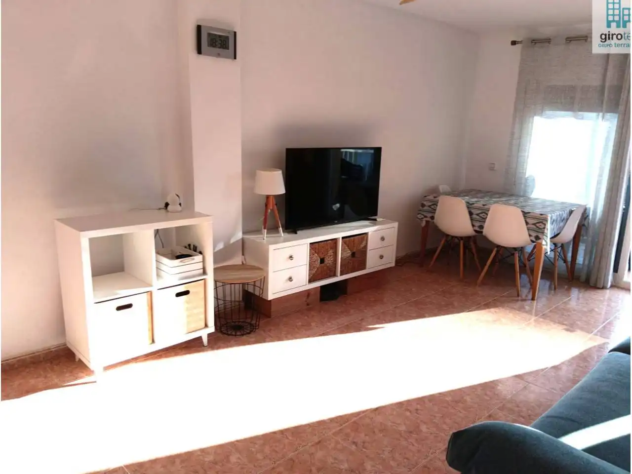Sala de estar de Piso en venta en Malgrat de Mar con Calefacción, Terraza y Piscina comunitaria