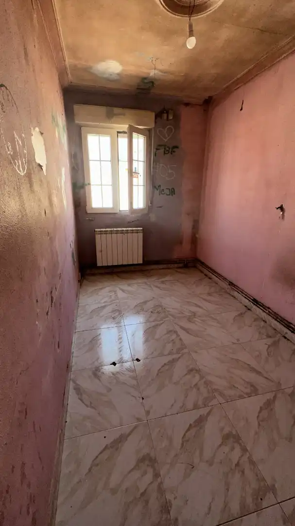 Dormitori de Casa adosada en venda en Valladolid