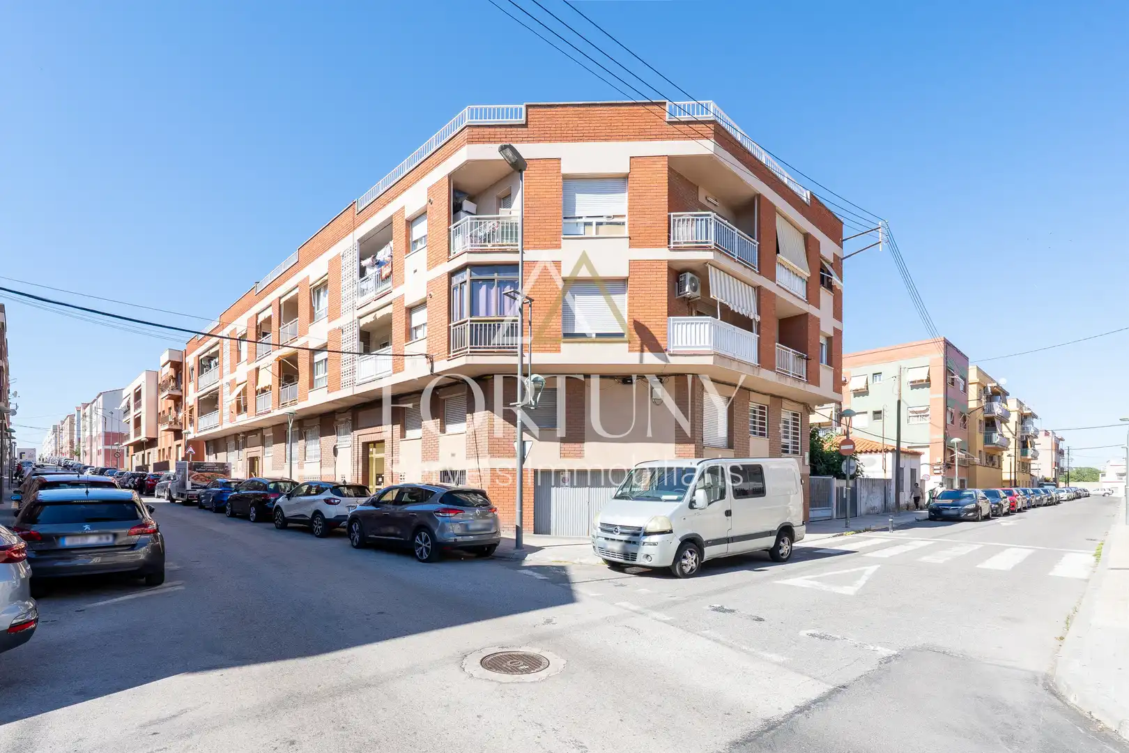Vista exterior de Pis en venda en Tarragona amb Balcó