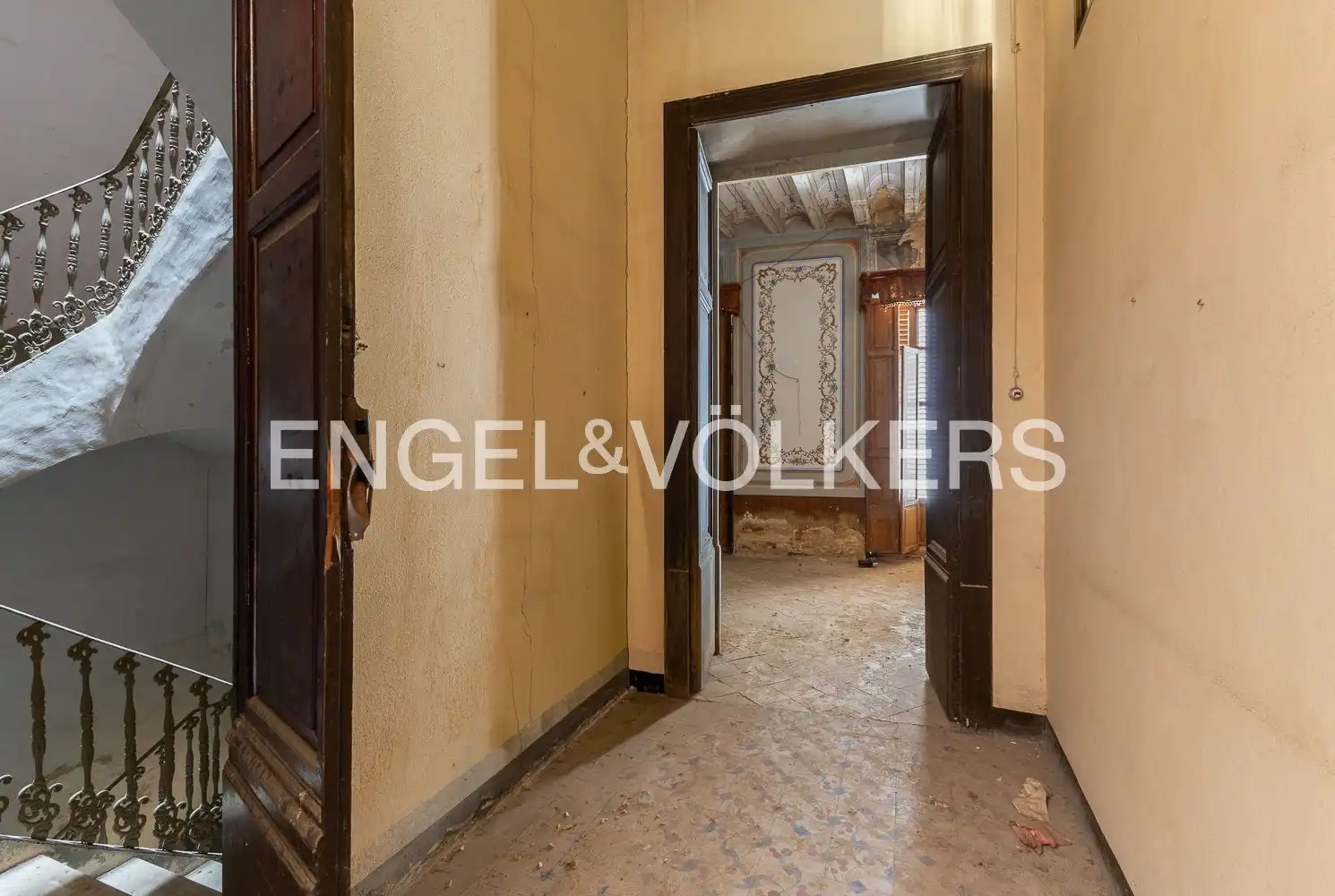 Houses for sale in Sueca  with Heating, Terrace and Balcony