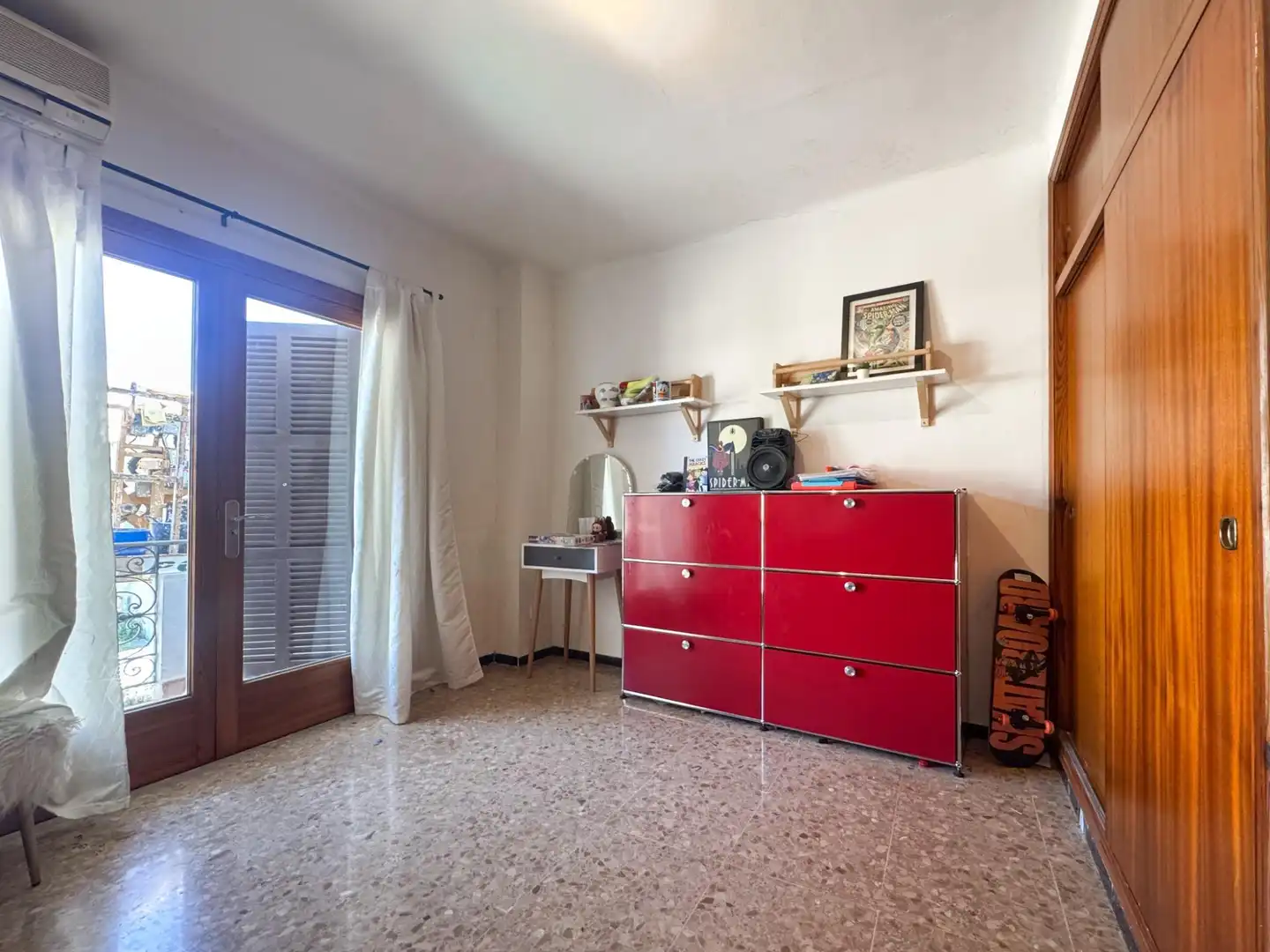 Schlafzimmer von Dachboden zum Verkauf in Marratxí mit Klimaanlage, Terrasse und Abstellraum