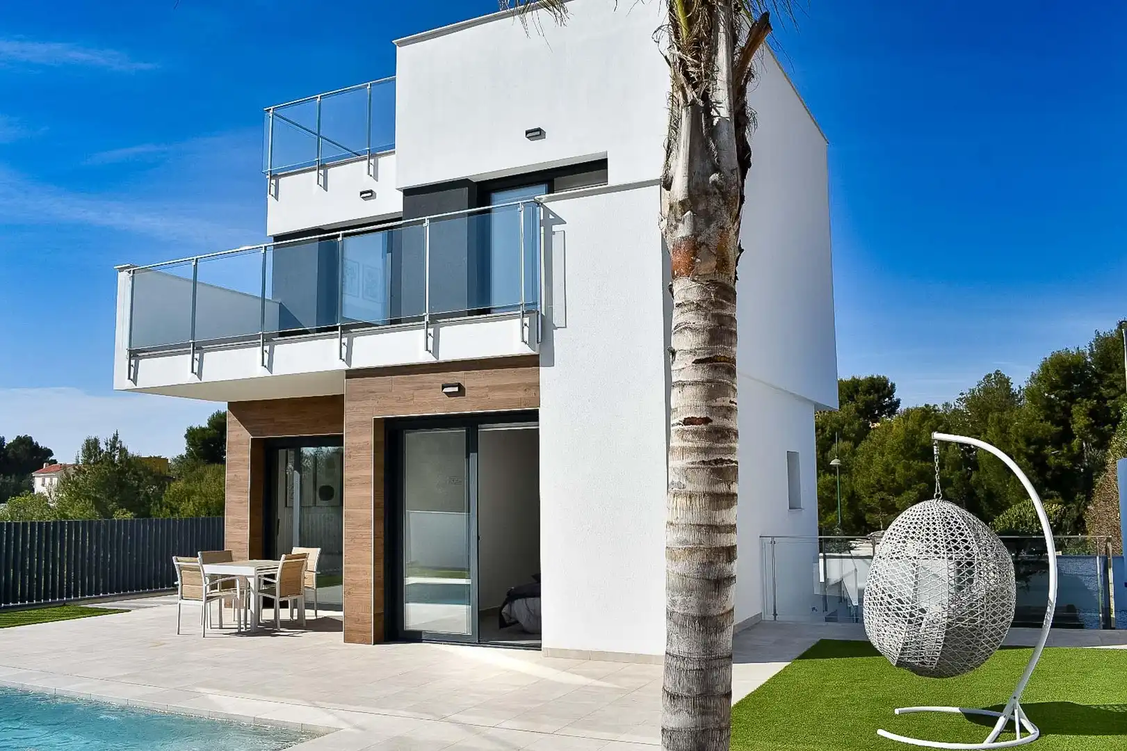 Chalet con piscina en venta en Coloma, imagen 2