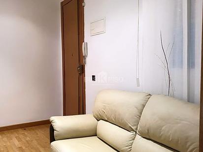 Living room of Flat to rent in  Madrid Capital  with Air Conditioner