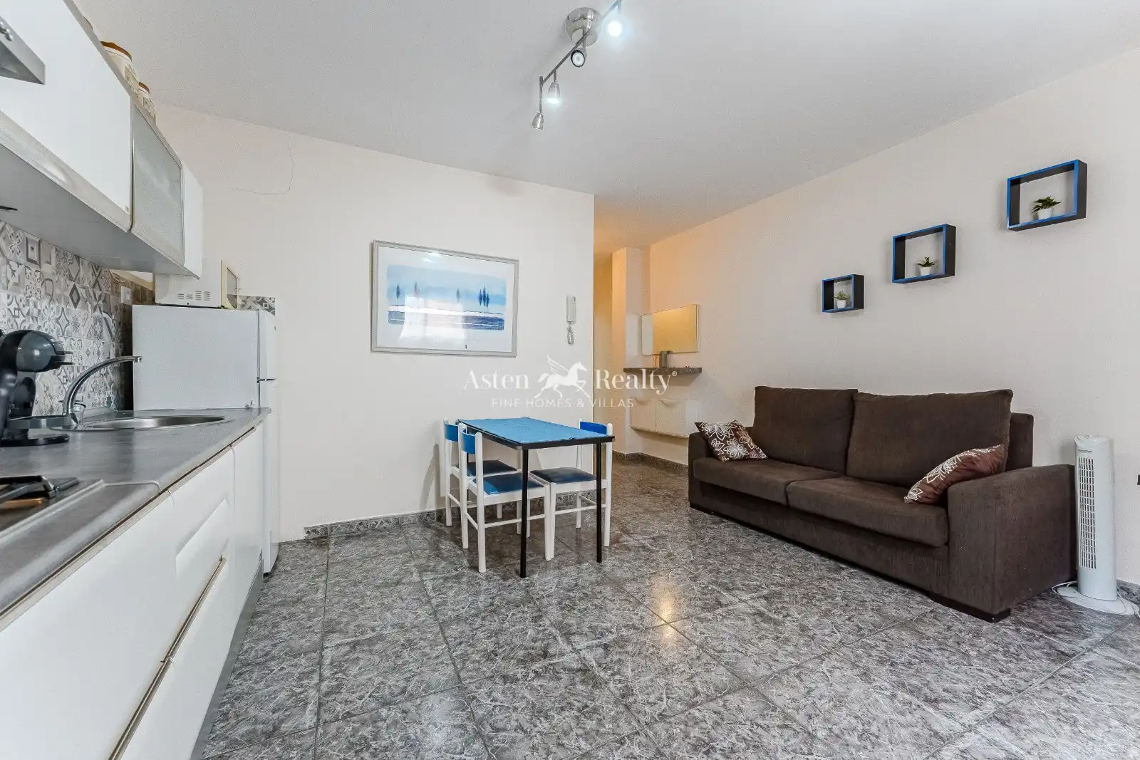 Flat for sale in Arona  with Furnished