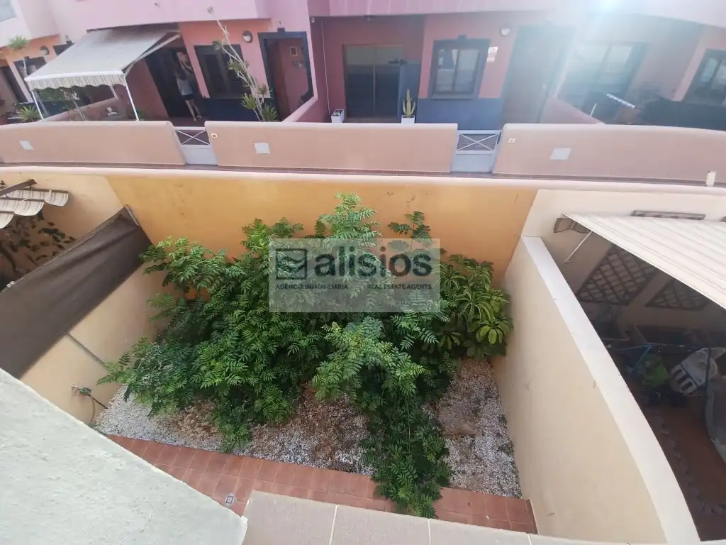 Terrassa de Casa adosada en venda en Adeje