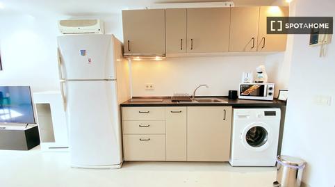 Photo 5 of Apartment to share in Virgen del Cortijo - Manoteras, Madrid