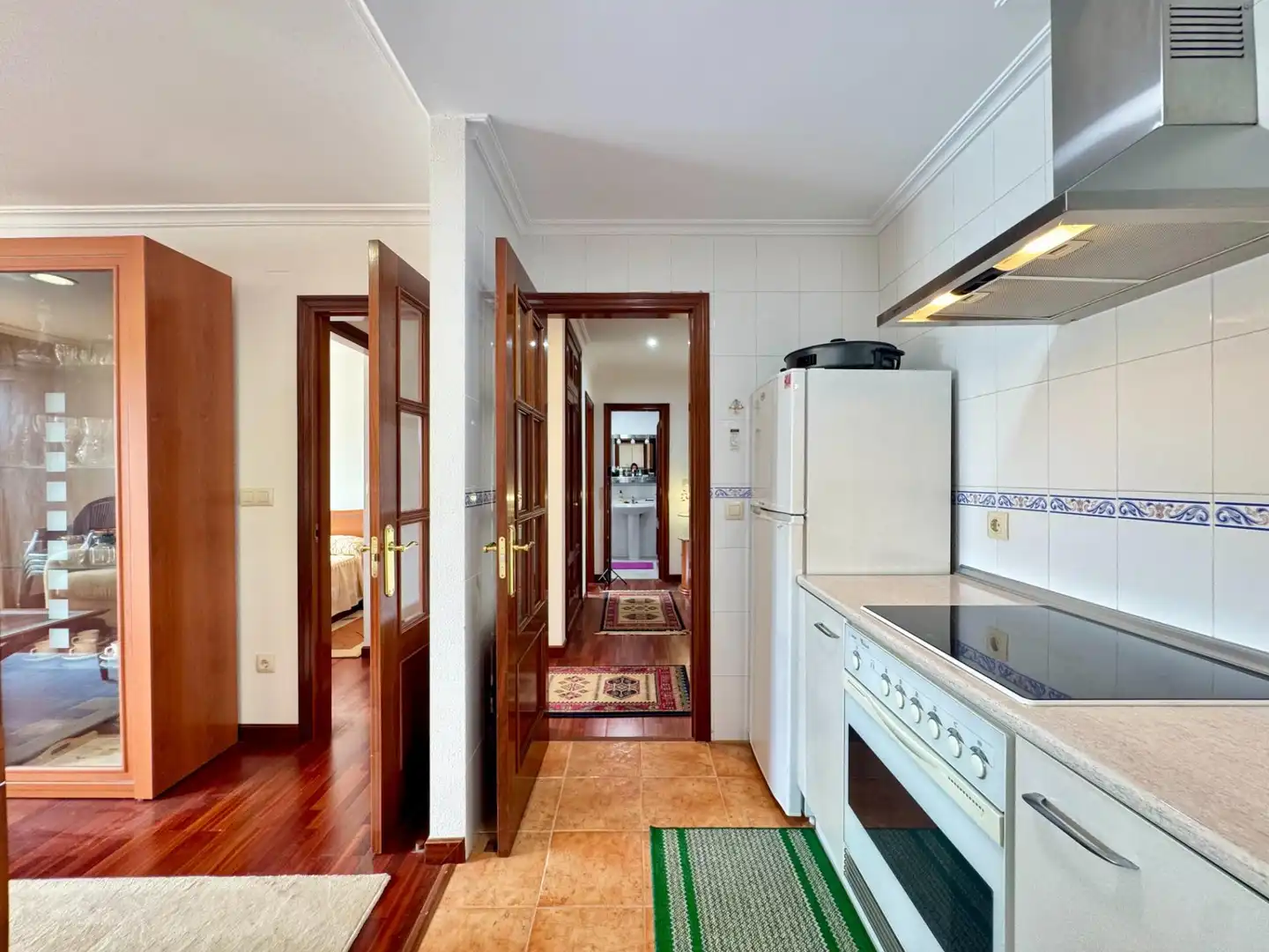 Kitchen of Flat for sale in Baiona  with Parquet flooring, Terrace and Storage room