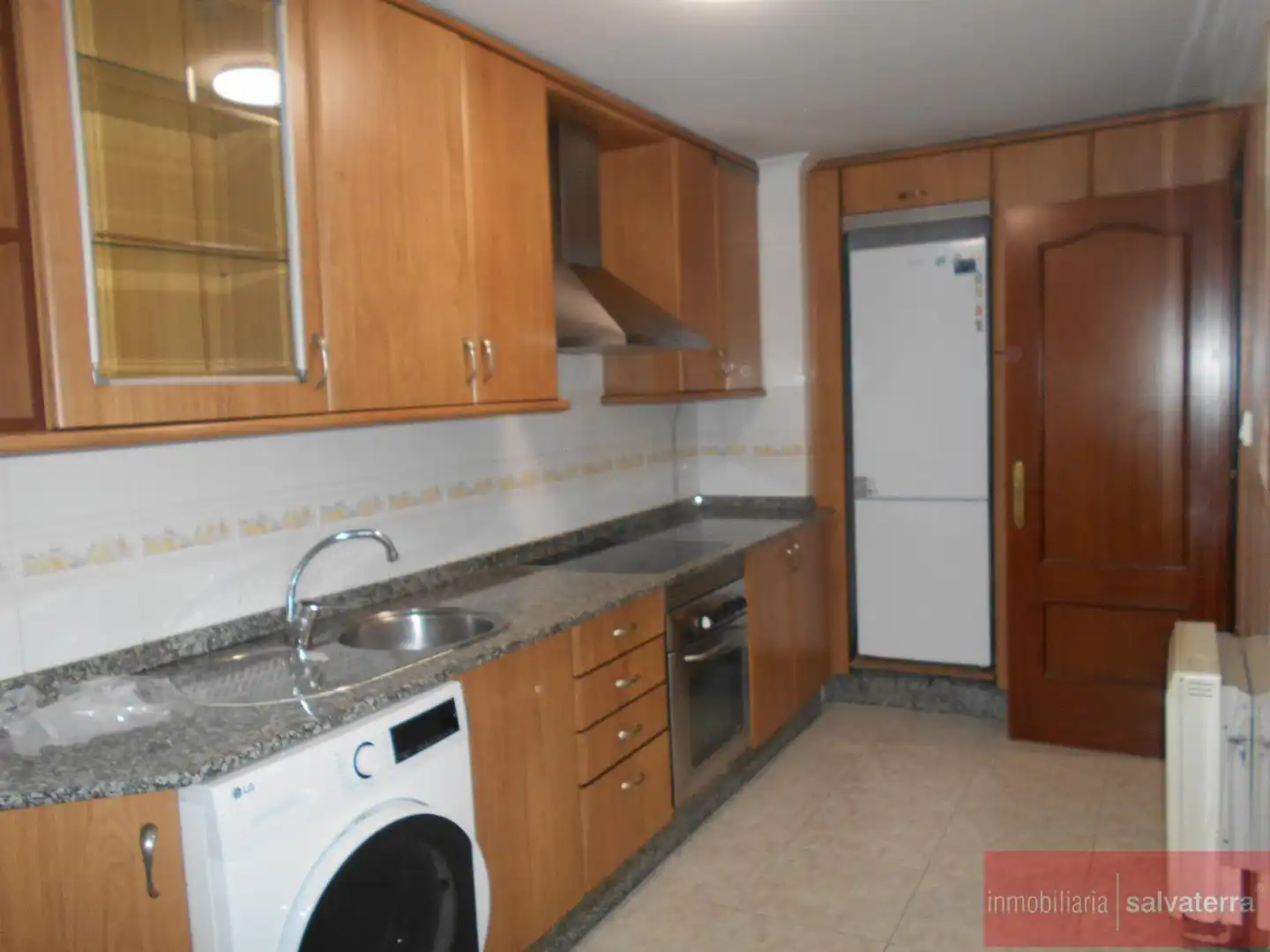 Kitchen of Flat for sale in Salceda de Caselas  with Heating and Storage room