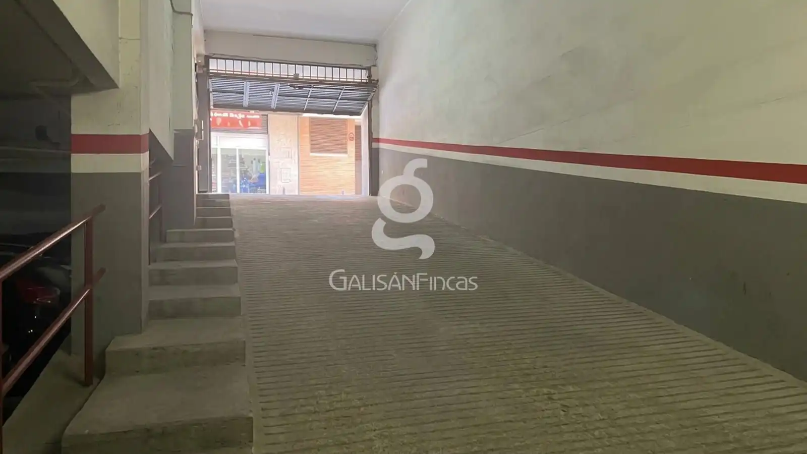 Individual for sale in Enric Prat de la Riba 131, imagen 8