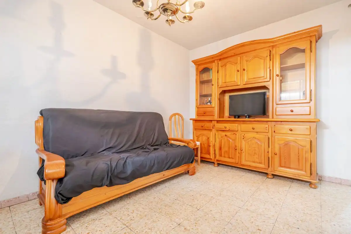 Sala d'estar de Pis en venda en Madrid amb Calefacció i Traster