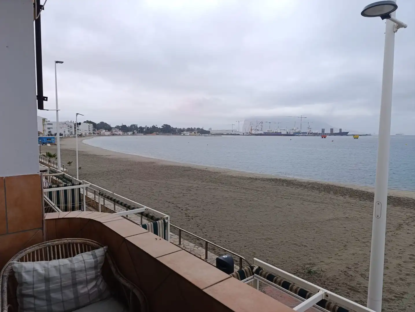 Terraza de Apartamento de alquiler en Puente Mayorga - Campamento