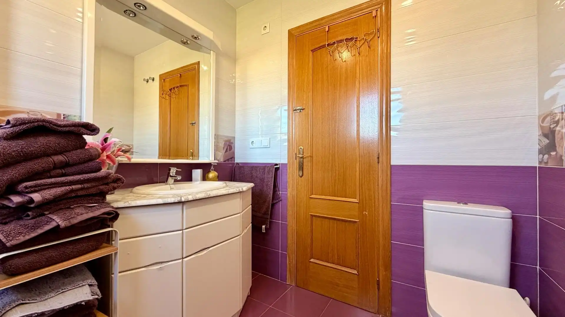 Bathroom of Houses for sale in Elche / Elx  with Air Conditioner, Heating and Terrace