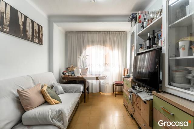 Piso en Venta en CL MONT-RAS DE en Pubilla Cases
