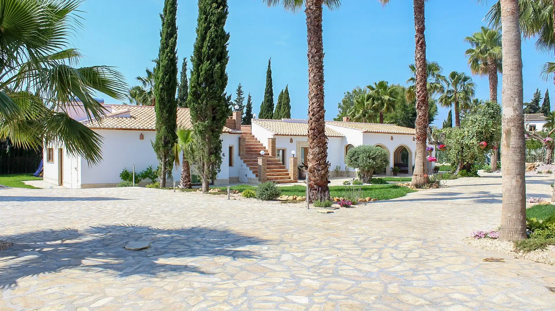 Exterior view of Houses for sale in Dénia  with Air Conditioner, Heating and Private garden