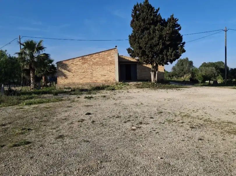 Local en venta en L'Aldea