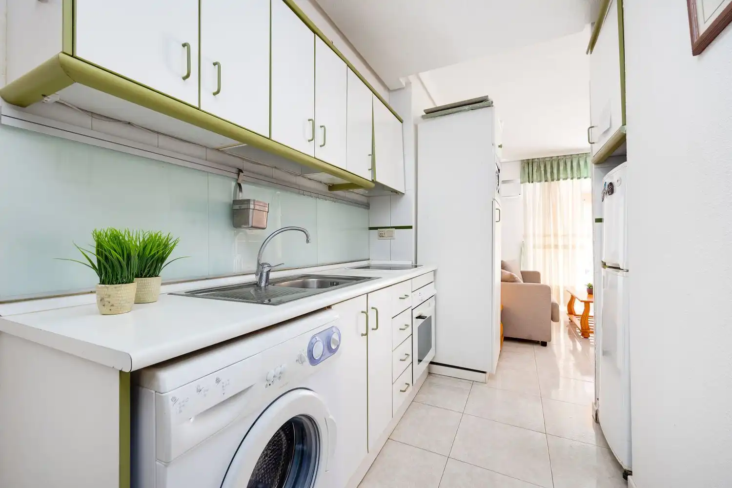 Kitchen of Flat for sale in Torrevieja  with Air Conditioner, Terrace and Furnished