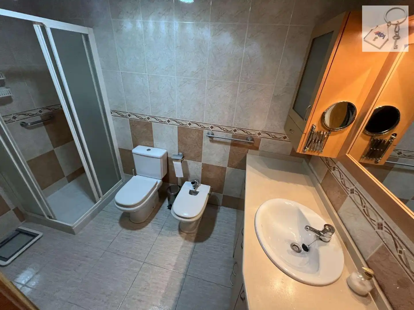 Bany de Apartament en venda en Torrevieja amb Aire condicionat, Calefacció i Terrassa