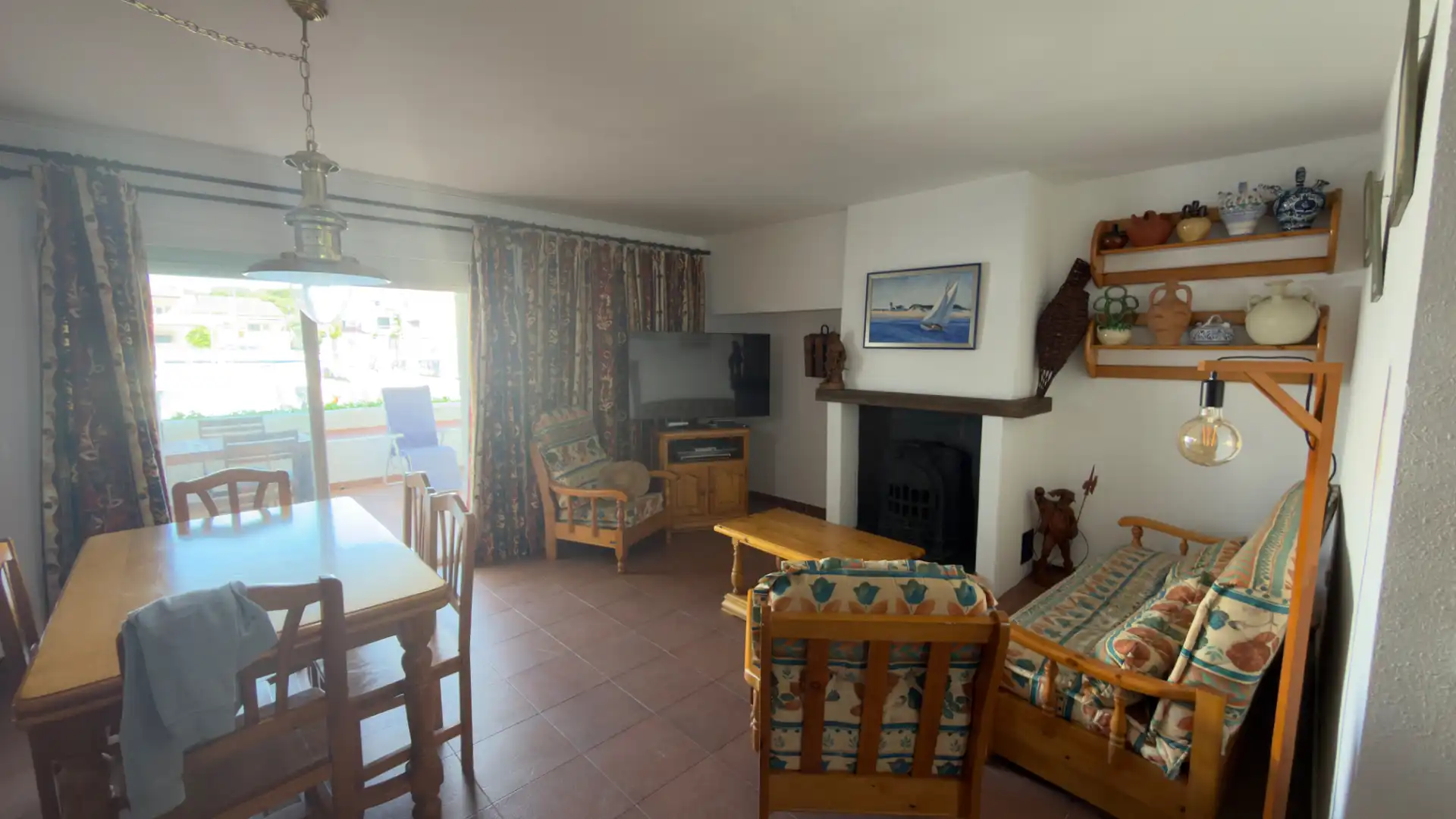 Sala de estar de Apartamento en venta en Roses con Aire acondicionado, Calefacción y Terraza
