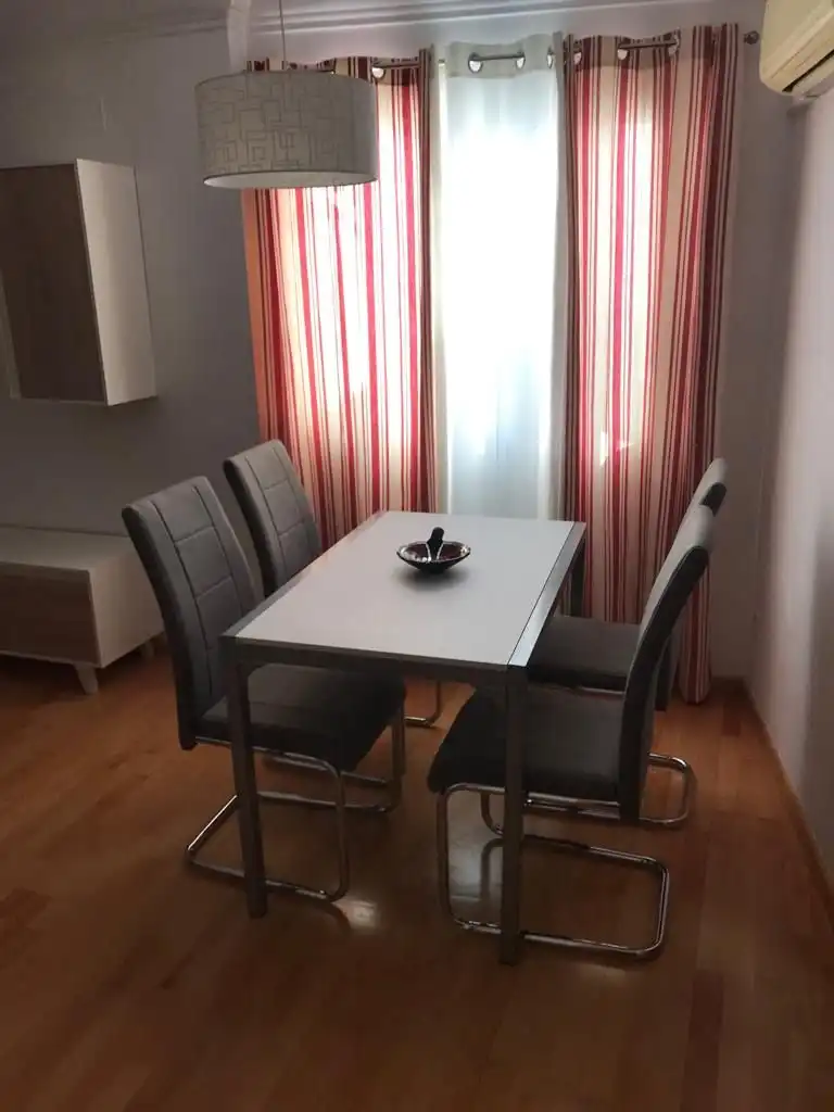 Flat for rent in Carrer de Pere Cabanes, 56, Torrefiel