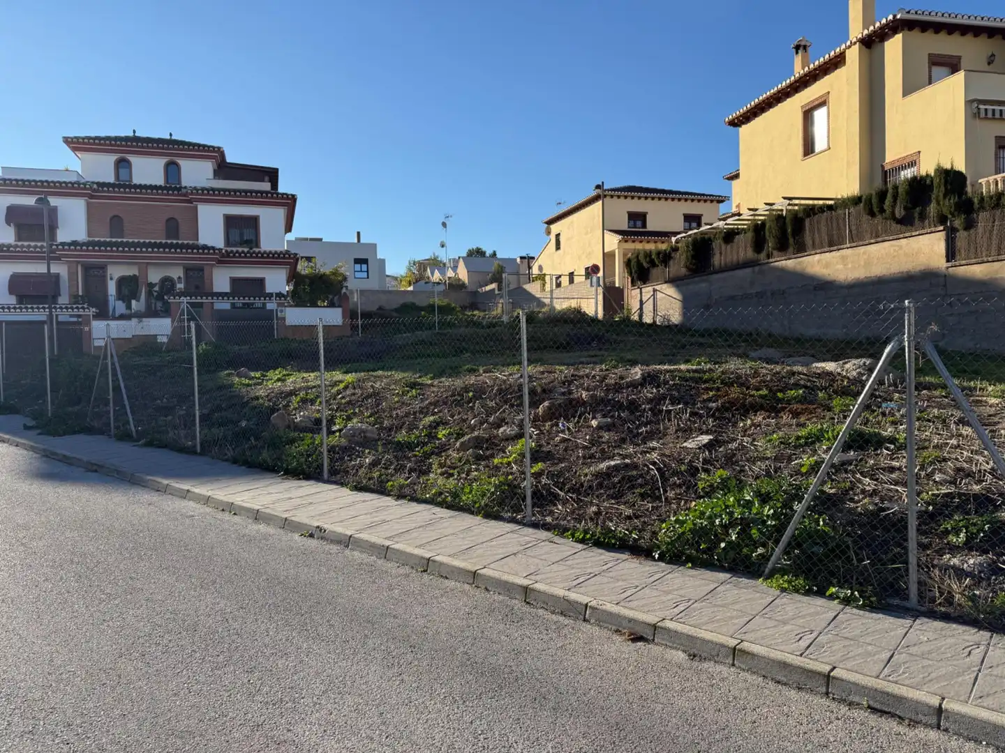 Terreni e lotti in vendita a La Zubia Ciudad, imagen 2