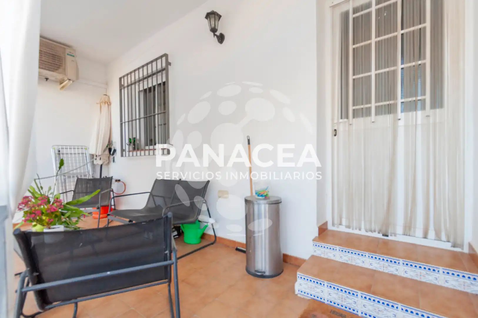 Terraza de Casa adosada en venta en Albuñol con Jardín privado, Terraza y Amueblado
