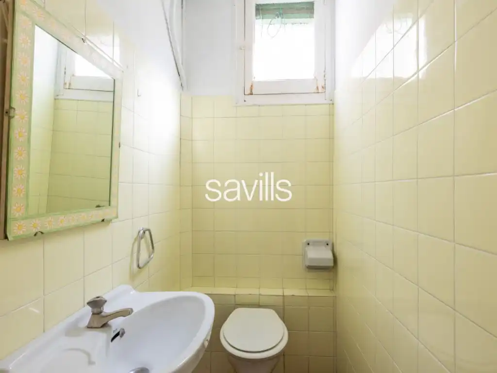 Bathroom of Attic for sale in Barcelona  with Balcony