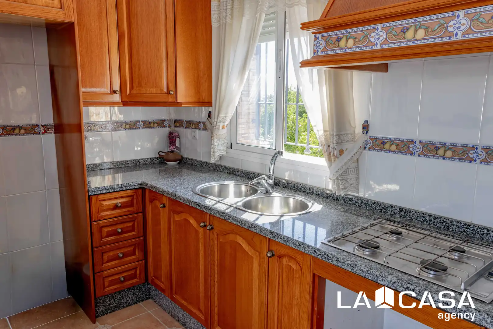 Cuina de Casa o xalet en venda en Dos Hermanas