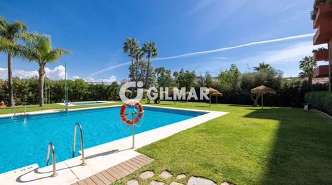 Foto 2 de Apartament en venda a Puerto de Estepona, Estepona