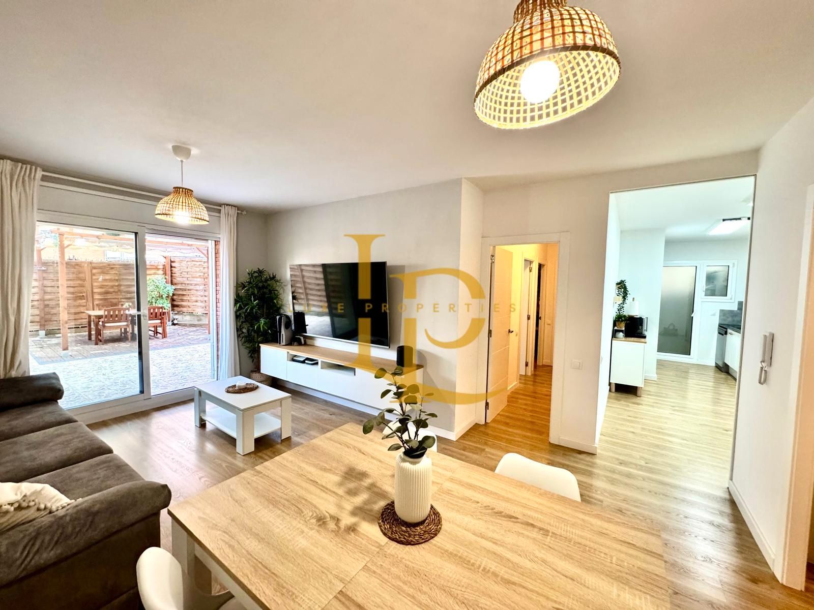 Sala d'estar de Planta baixa en venda en Rubí amb Aire condicionat, Calefacció i Parquet