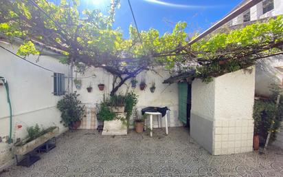 Jardí de Casa o xalet en venda en Cáceres Capital amb Aire condicionat i Balcó