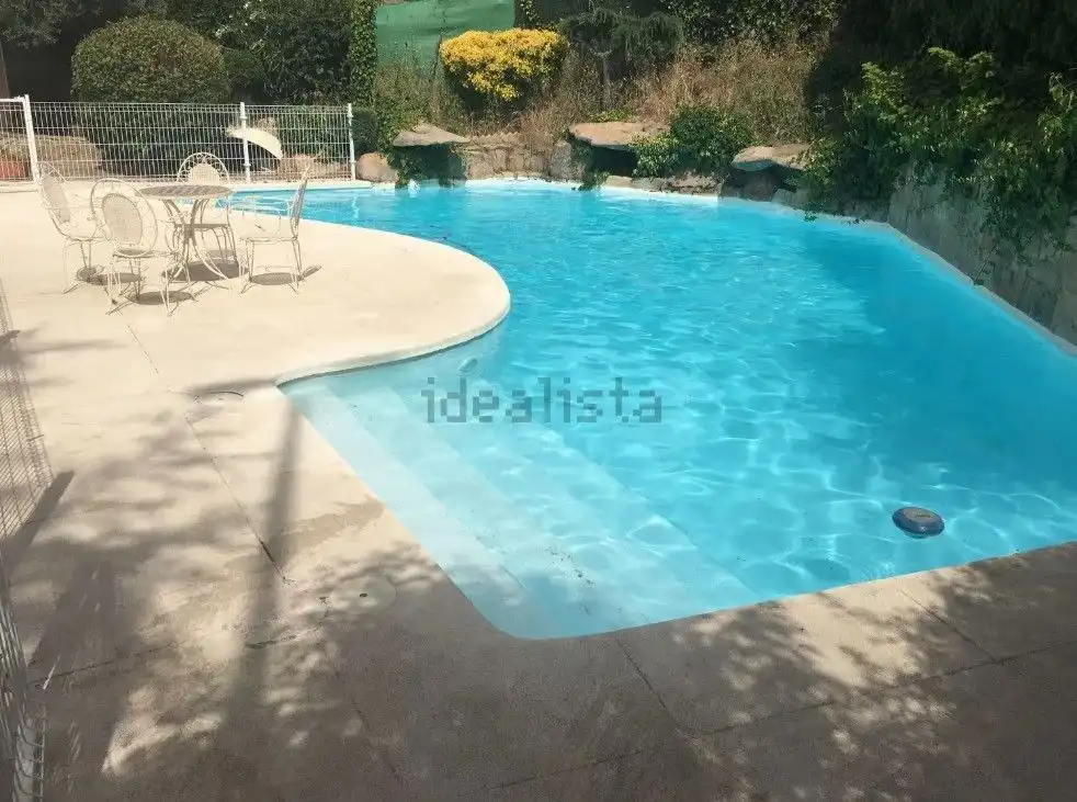 Piscina de Casa o xalet en venda en Móstoles amb Calefacció, Jardí privat i Terrassa