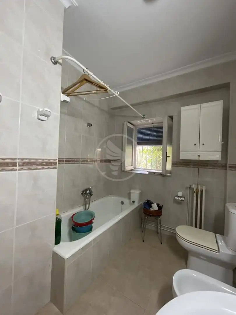 Bathroom of Ground floor for sale in Linares  with Furnished