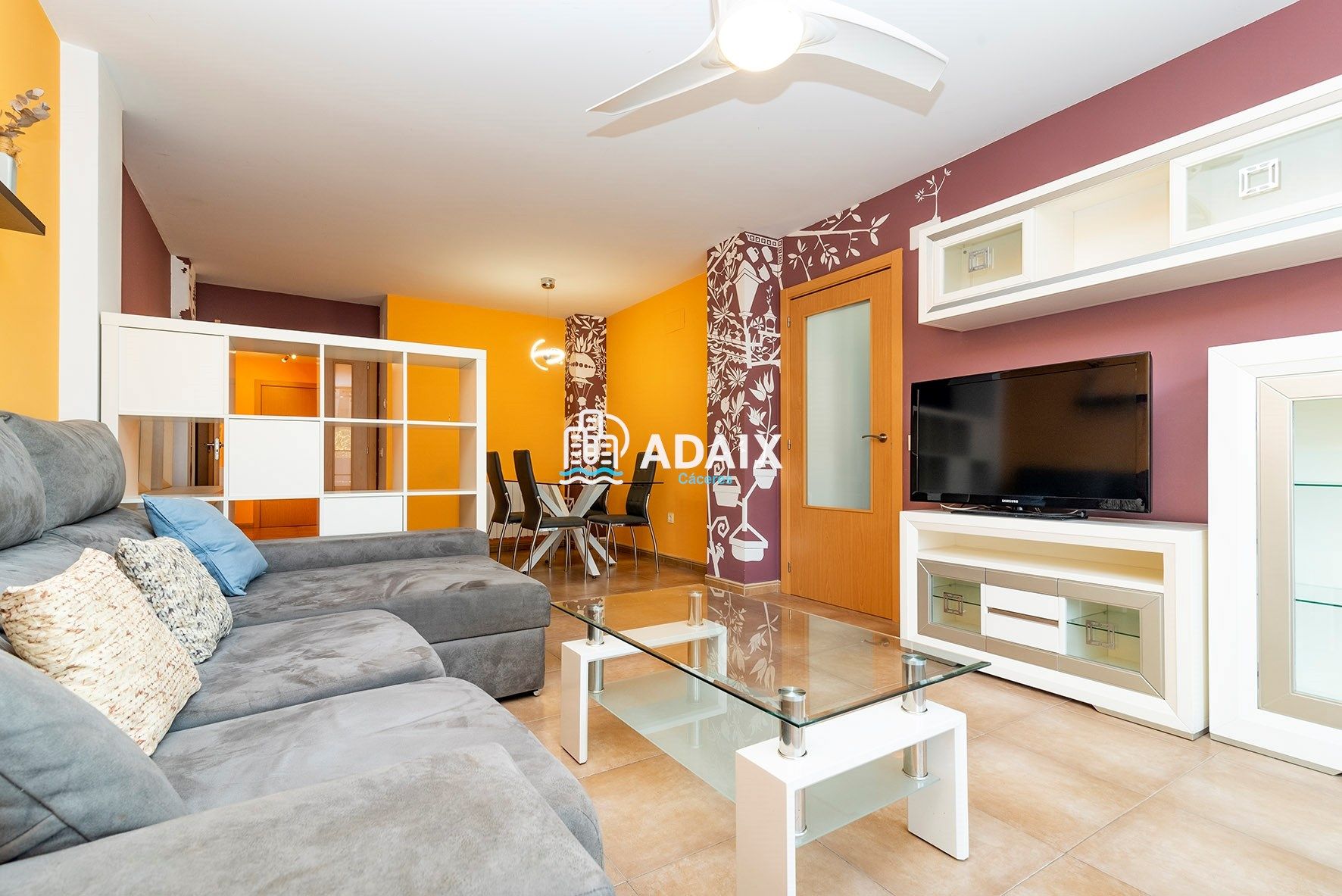 Sala d'estar de Pis en venda en Cáceres Capital amb Aire condicionat, Calefacció i Terrassa