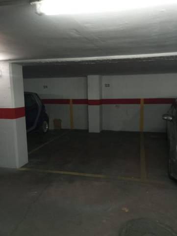 Garaje en Alquiler en De Colón en Ollerías - San Cayetano