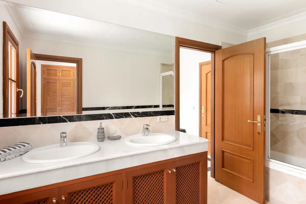 Baño de Terreno en venta en Manilva