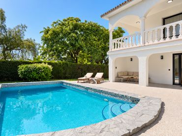 Casa con balcone in vendita a San Pedro de Alcántara